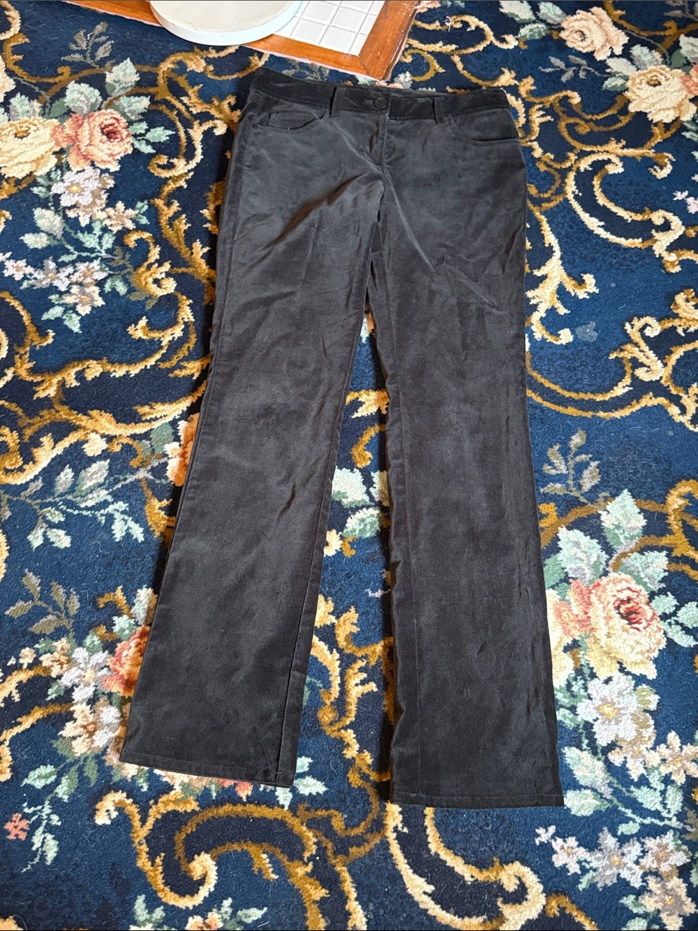 Tommy Hilfiger Black Velvet Flare Jeans- worn twice. 99 retail